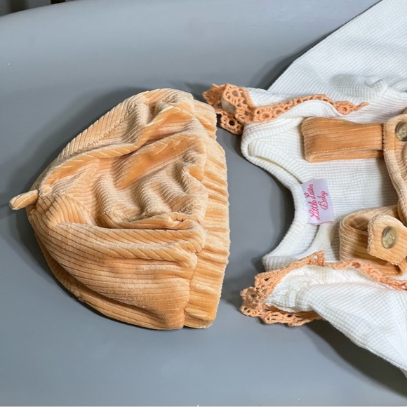 Orange and Cream Babygirl velour Outfit w/ Hat ruffle & lace detail. No flaws - Picture 7 of 11